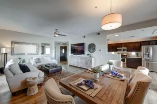 Photo #3: 6230111 Listing