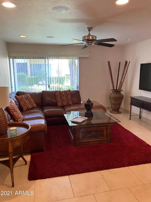 MLS: 6230129 Condo For Sale