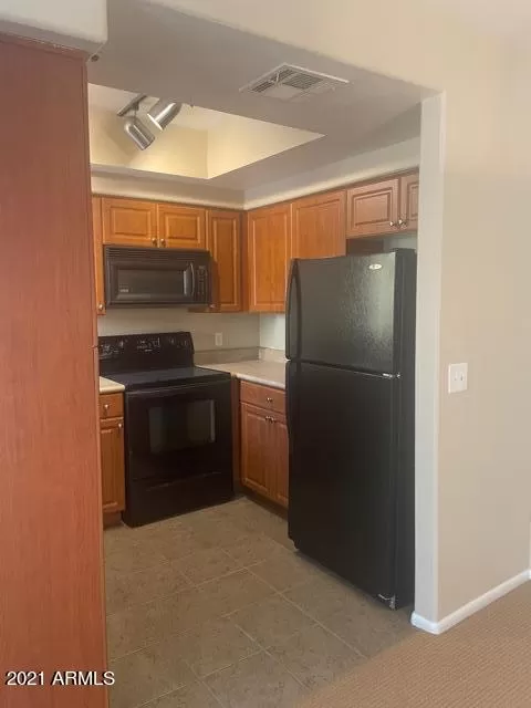 MLS: 6230302 Condo For Sale
