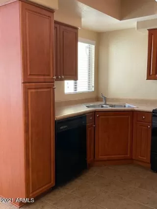 Photo #2: 6230302 Listing