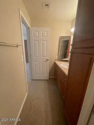 Photo #6: 6230302 Listing