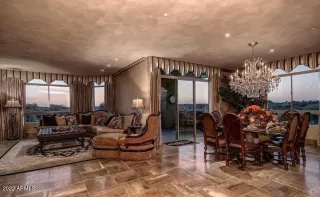 Photo #2: 6230414 Listing