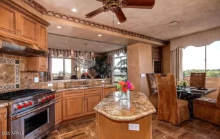 Photo #5: 6230414 Listing