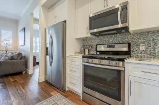 Photo #3: 6230469 Listing