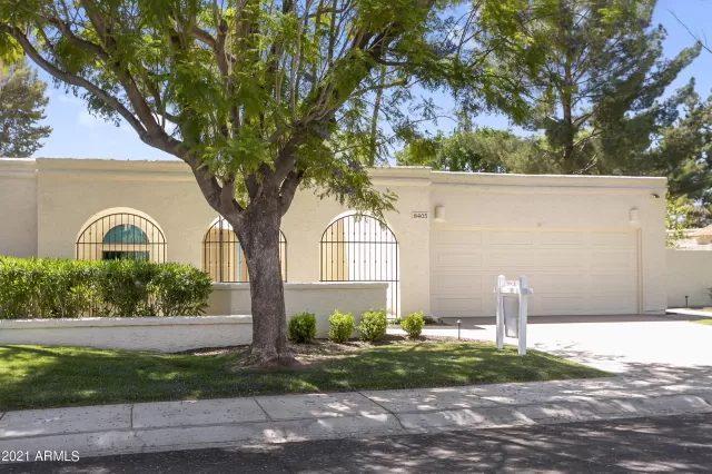 MLS: 6230509 Condo For Sale