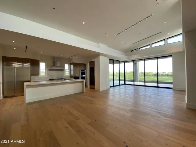 MLS: 6230755 Condo For Sale