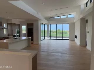 Photo #3: 6230755 Listing 