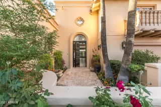 Photo #6: 6230848 Listing 