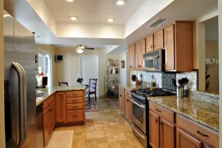 Photo #5: 6230893 Listing