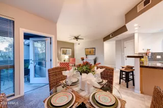 Photo #4: 6231006 Listing