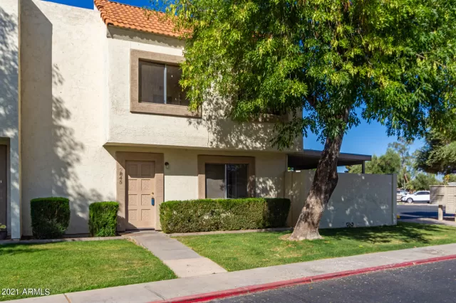 MLS: 6231099 Condo For Sale