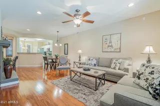 Photo #2: 6231125 Listing 