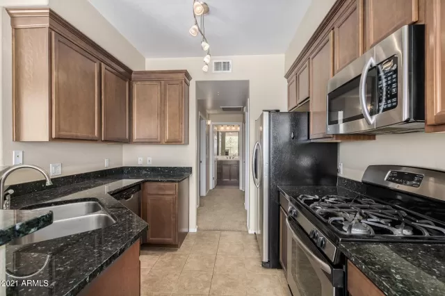 MLS: 6231321 Condo For Sale