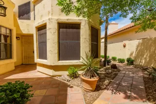 Photo #2: 6231347 Listing