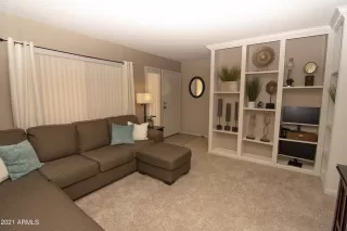 Photo #2: 6231391 Listing