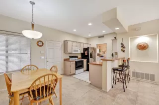 Photo #2: 6231478 Listing 