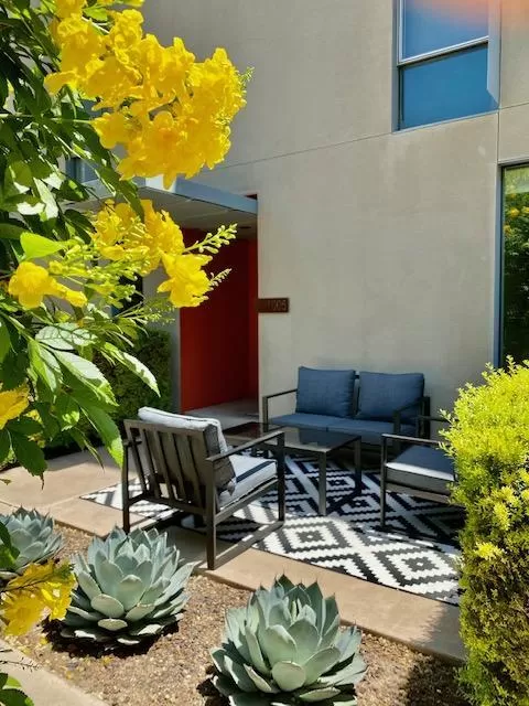 MLS: 6231500 Condo For Sale