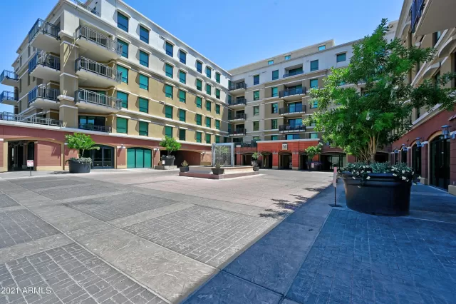 MLS: 6231625 Condo For Sale