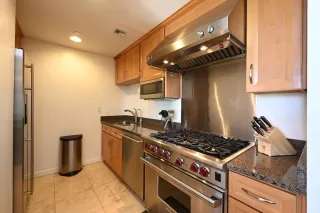 Photo #5: 6231625 Listing