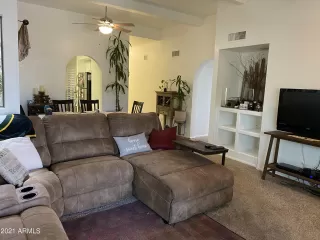 Photo #3: 6231651 Listing