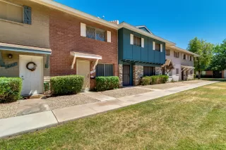 Photo #2: 6231836 Listing