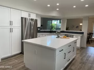 Photo #6: 6231926 Listing 