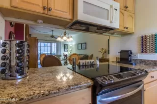 Photo #4: 6231937 Listing
