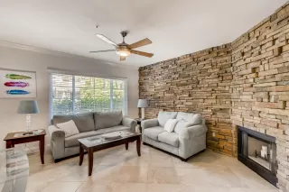 Photo #2: 6231994 Listing