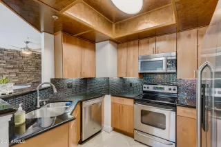 Photo #3: 6231994 Listing