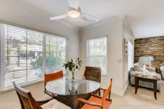 Photo #5: 6231994 Listing