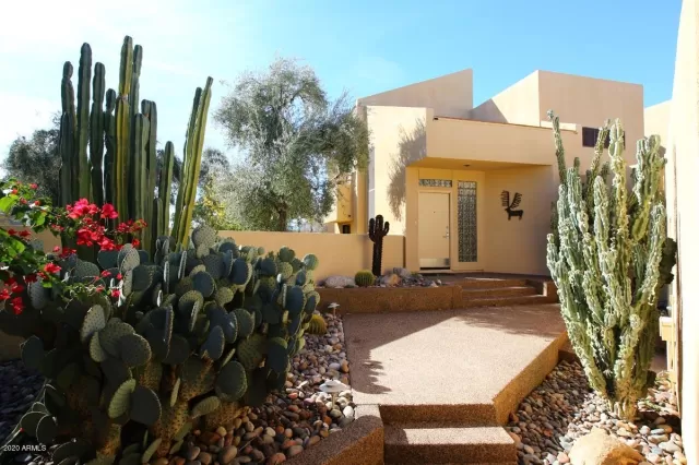 MLS: 6232004 Condo For Sale