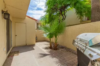 Photo #4: 6232006 Listing