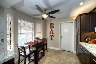 Photo #4: 6232008 Listing 