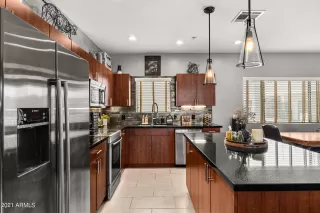 Photo #6: 6232063 Listing 