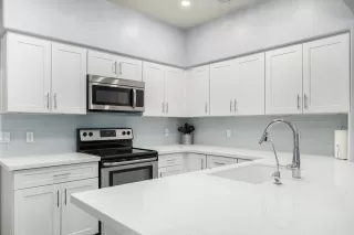 Photo #3: 6232175 Listing