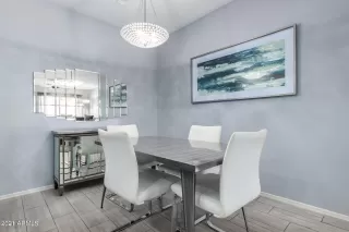 Photo #5: 6232175 Listing