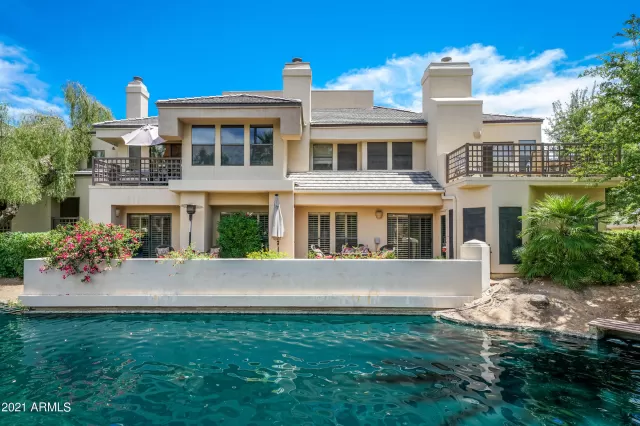 MLS: 6232294 Condo For Sale