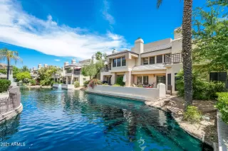 Photo #6: 6232294 Listing