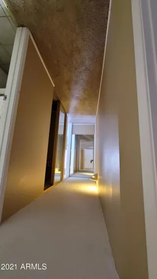 Photo #3: 6232402 Listing