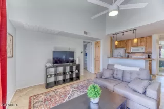 Photo #1: 6232405 Listing