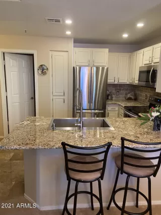 Photo #2: 6232595 Listing 