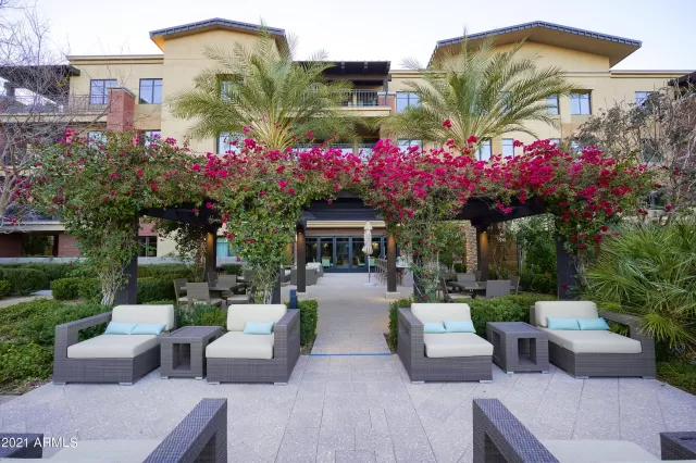 MLS: 6232609 Condo For Sale