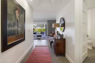 Photo #2: 6232609 Listing