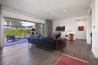 Photo #5: 6232609 Listing