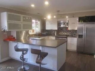 Photo #2: 6232623 Listing