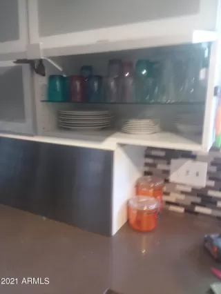 Photo #6: 6232623 Listing