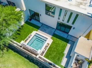 Photo #4: 6232678 Listing