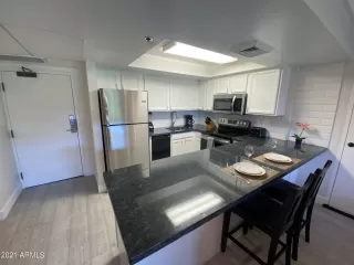 Photo #2: 6232716 Listing