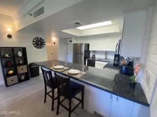 Photo #3: 6232716 Listing