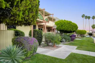 Photo #1: 6232842 Listing